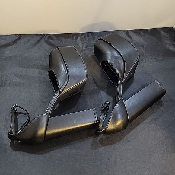 BRAND NEW WOMEN"S SUGAR SKYHIGH LEATHER ANKLE STRAP HEELS - Picture 9 of 16